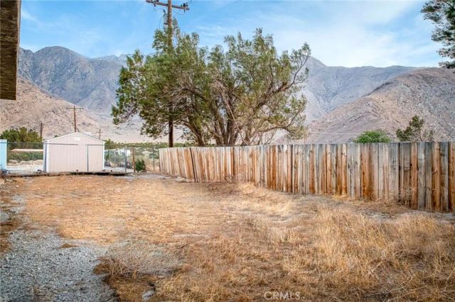 15880 La Vida Drive, Palm Springs, CA 92262