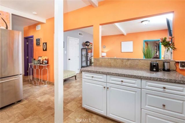 15880 La Vida Drive, Palm Springs, CA 92262