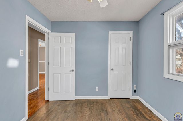 2807 SW McAlister AVE, Topeka, KS 66614