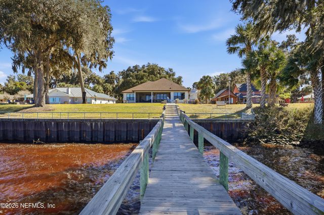 312 MOONSTONE Drive, East Palatka, FL 32131