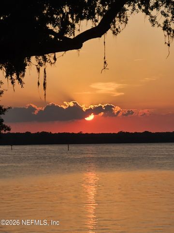 312 MOONSTONE Drive, East Palatka, FL 32131