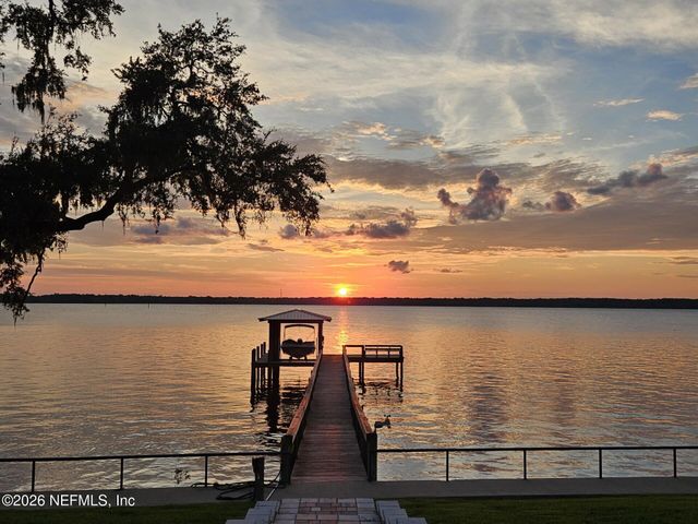 312 MOONSTONE Drive, East Palatka, FL 32131