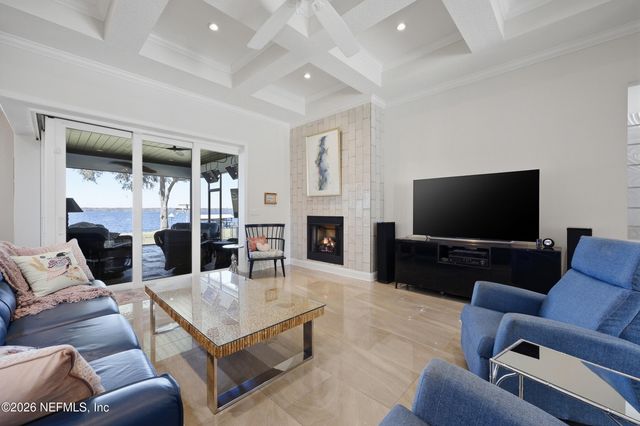 312 MOONSTONE Drive, East Palatka, FL 32131