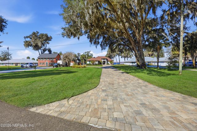 312 MOONSTONE Drive, East Palatka, FL 32131