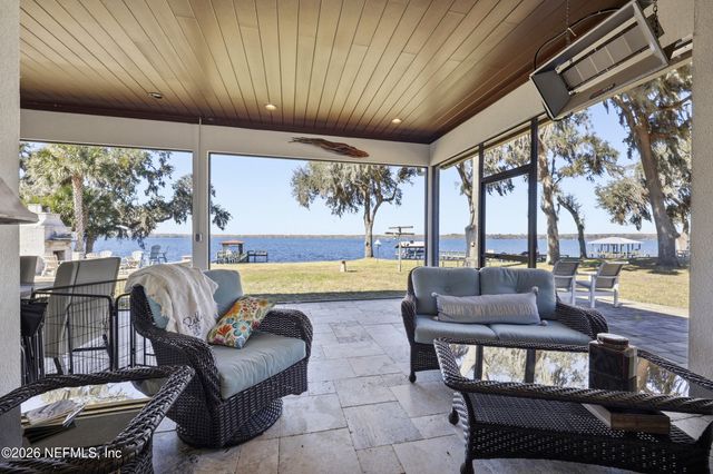 312 MOONSTONE Drive, East Palatka, FL 32131