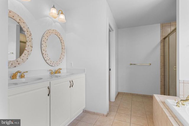 154 FOREST DR, Kennett Square, PA 19348