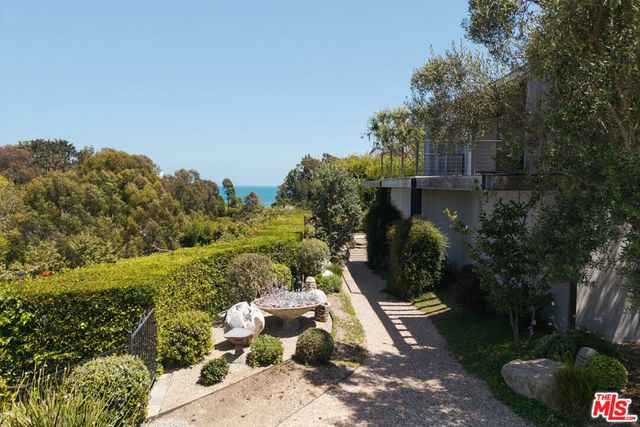 28867 Grayfox Street, Malibu, CA 90265