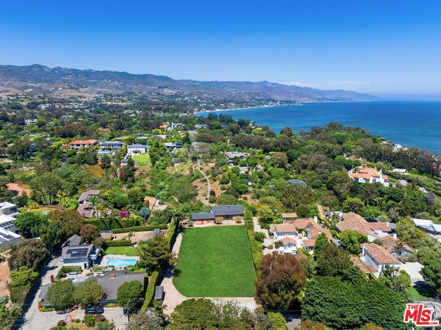 28867 Grayfox Street, Malibu, CA 90265