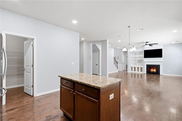 810 Springs Crest Drive, Dallas, GA 30157