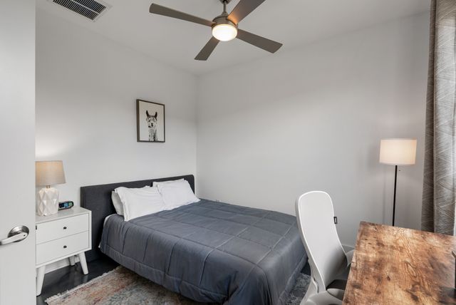 814 Vibe Pl, Nashville, TN 37216