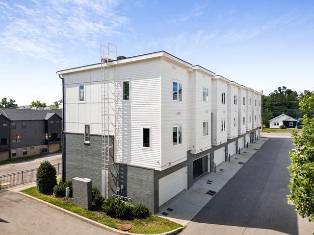 814 Vibe Pl, Nashville, TN 37216