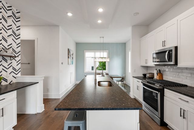 814 Vibe Pl, Nashville, TN 37216