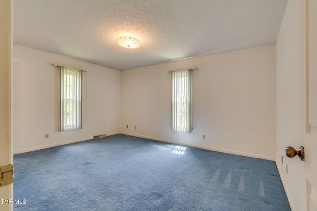 129 Pinecrest Road, Kingsport, TN 37660