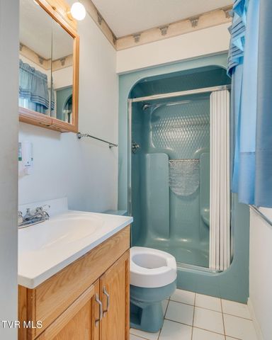 129 Pinecrest Road, Kingsport, TN 37660
