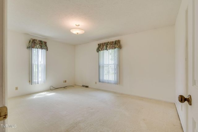 129 Pinecrest Road, Kingsport, TN 37660