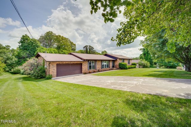 129 Pinecrest Road, Kingsport, TN 37660