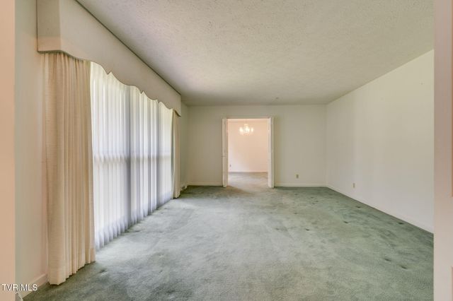 129 Pinecrest Road, Kingsport, TN 37660
