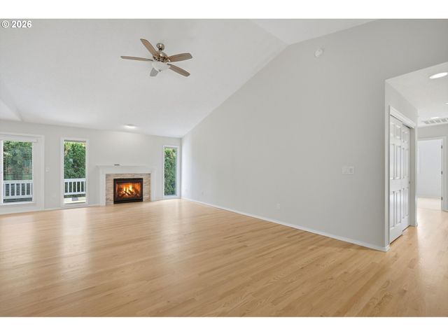 2406 Nw 116TH St, Vancouver, WA 98685