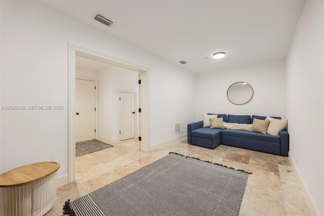 7430 SW 56th Ct, Miami, FL 33143