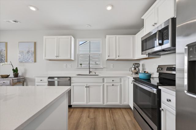 2648 Thornton Grove Blvd, Nashville, TN 37207