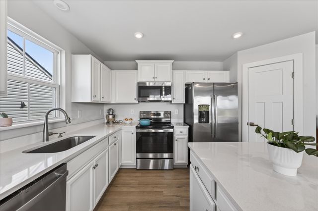 2648 Thornton Grove Blvd, Nashville, TN 37207