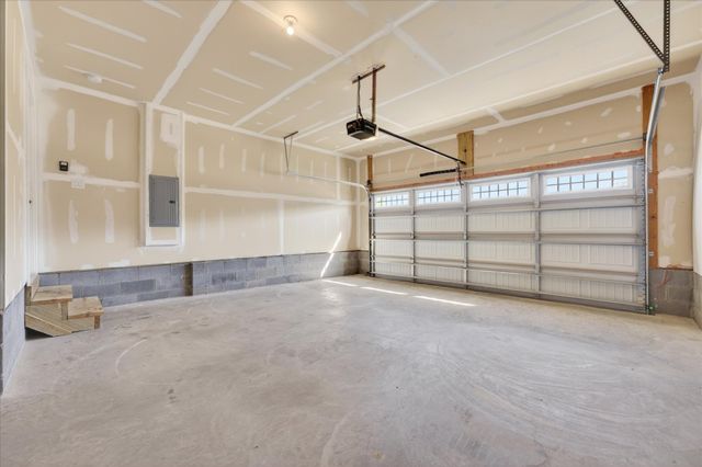 2648 Thornton Grove Blvd, Nashville, TN 37207