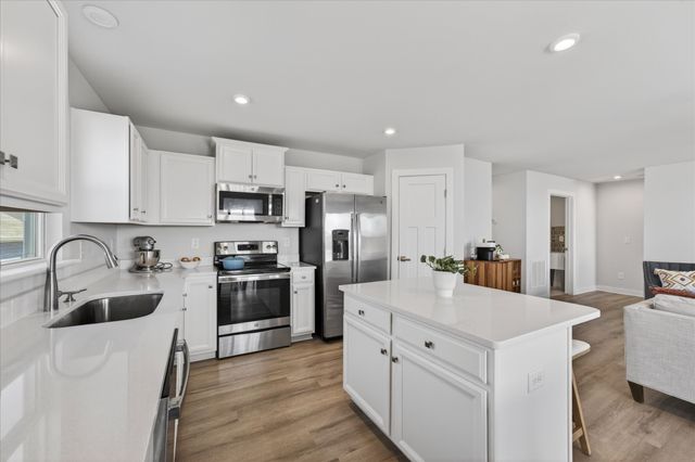 2648 Thornton Grove Blvd, Nashville, TN 37207