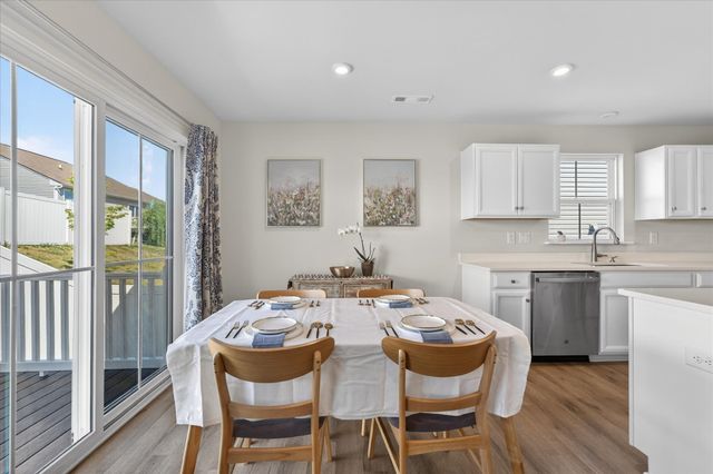 2648 Thornton Grove Blvd, Nashville, TN 37207