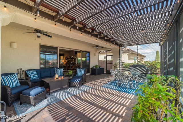 836 Camino Cerro La Silla, Green Valley, AZ 85614