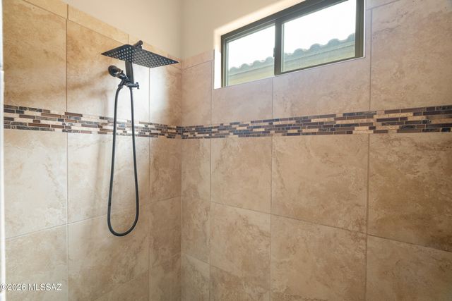 836 Camino Cerro La Silla, Green Valley, AZ 85614