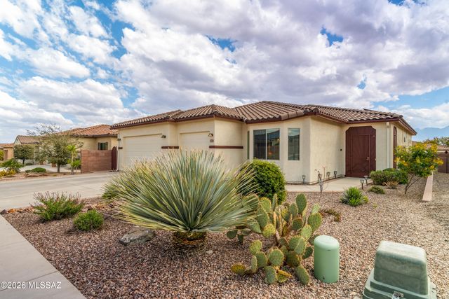 836 Camino Cerro La Silla, Green Valley, AZ 85614