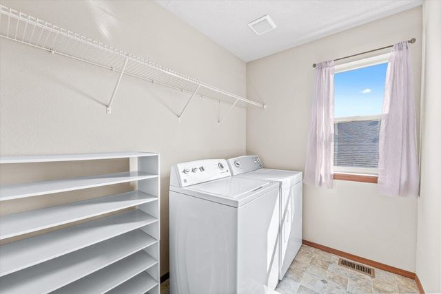 8811 N Elm St, Spokane, WA 99208