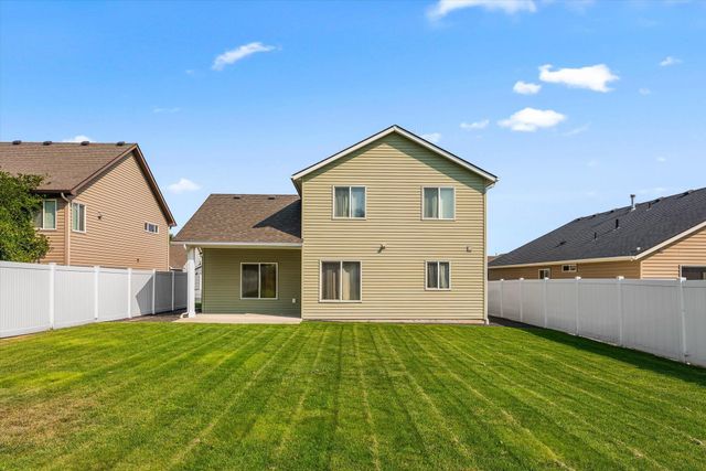 8811 N Elm St, Spokane, WA 99208