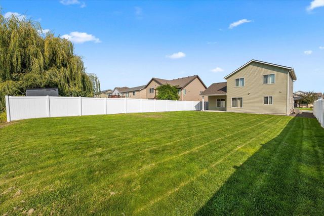 8811 N Elm St, Spokane, WA 99208