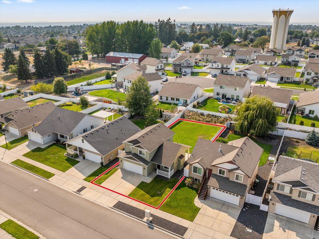 8811 N Elm St, Spokane, WA 99208