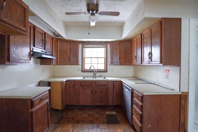 754 S Ironwood Drive, South Bend, IN 46615