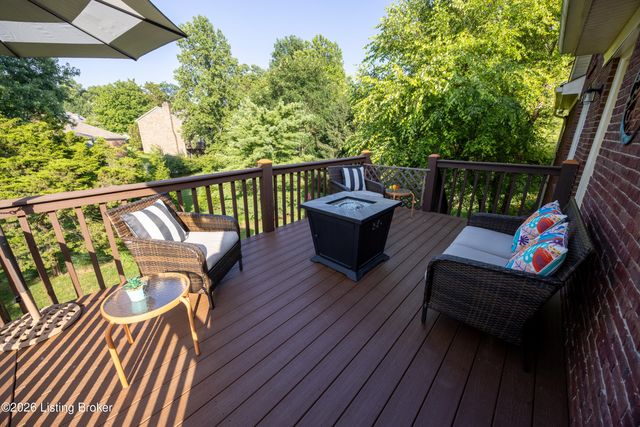 14107 Bentley Ct, Louisville, KY 40245