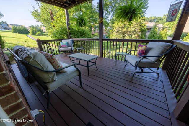 14107 Bentley Ct, Louisville, KY 40245