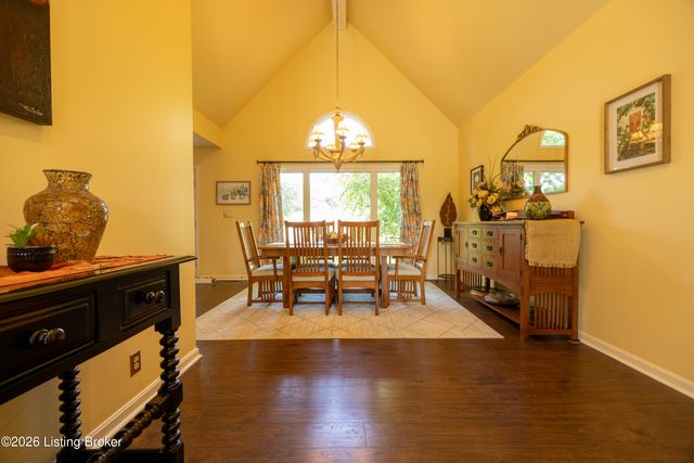 14107 Bentley Ct, Louisville, KY 40245