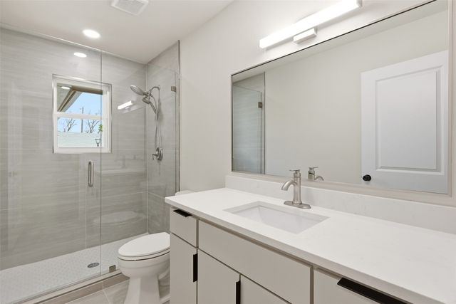 3550 Ridgeoak Way, Farmers Branch, TX 75234