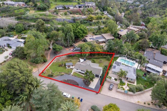 4550 Dickey Dr, La Mesa, CA 91941