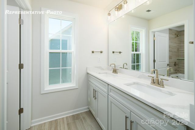 6142 Sylvan Drive, Denver, NC 28037