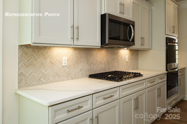 6142 Sylvan Drive, Denver, NC 28037