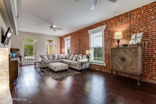 115 2ND Street, Jacksonville, FL 32206