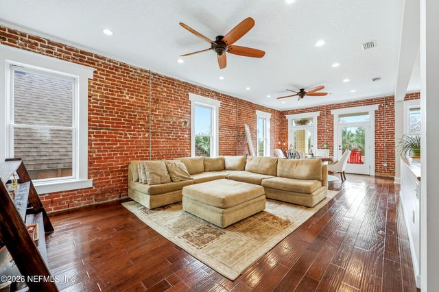 115 2ND Street, Jacksonville, FL 32206