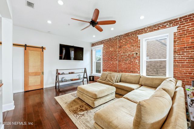 115 2ND Street, Jacksonville, FL 32206