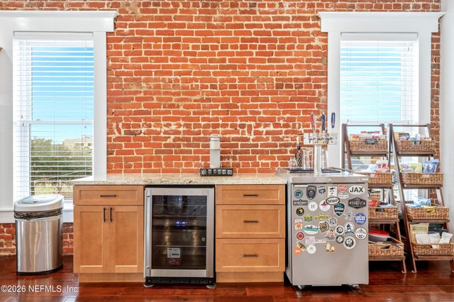 115 2ND Street, Jacksonville, FL 32206