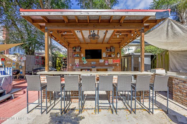 115 2ND Street, Jacksonville, FL 32206