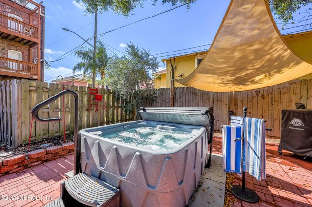 115 2ND Street, Jacksonville, FL 32206