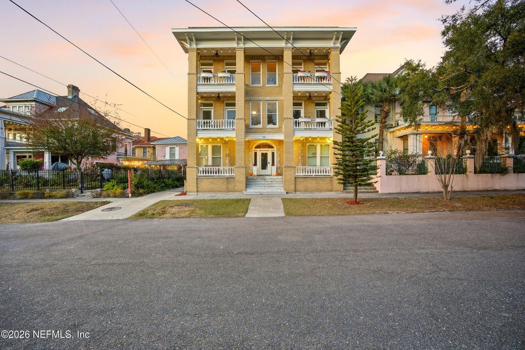 115 2ND Street, Jacksonville, FL 32206